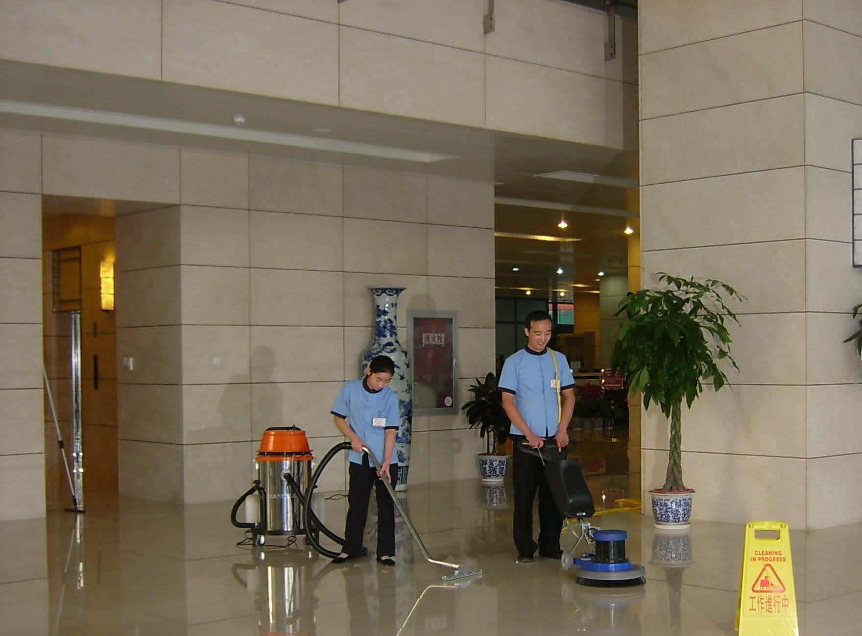 隆子县社区保洁